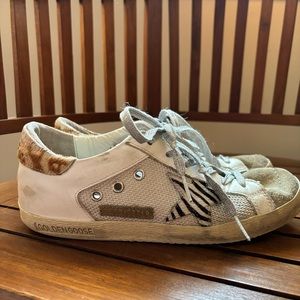 Golden Goose Women’s Superstar Fashion Sneaker